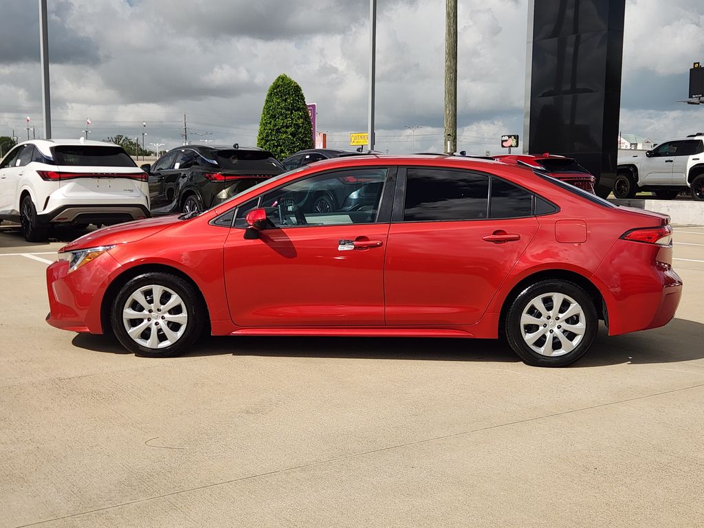 2020 Toyota Corolla LE Red at Community Toyota