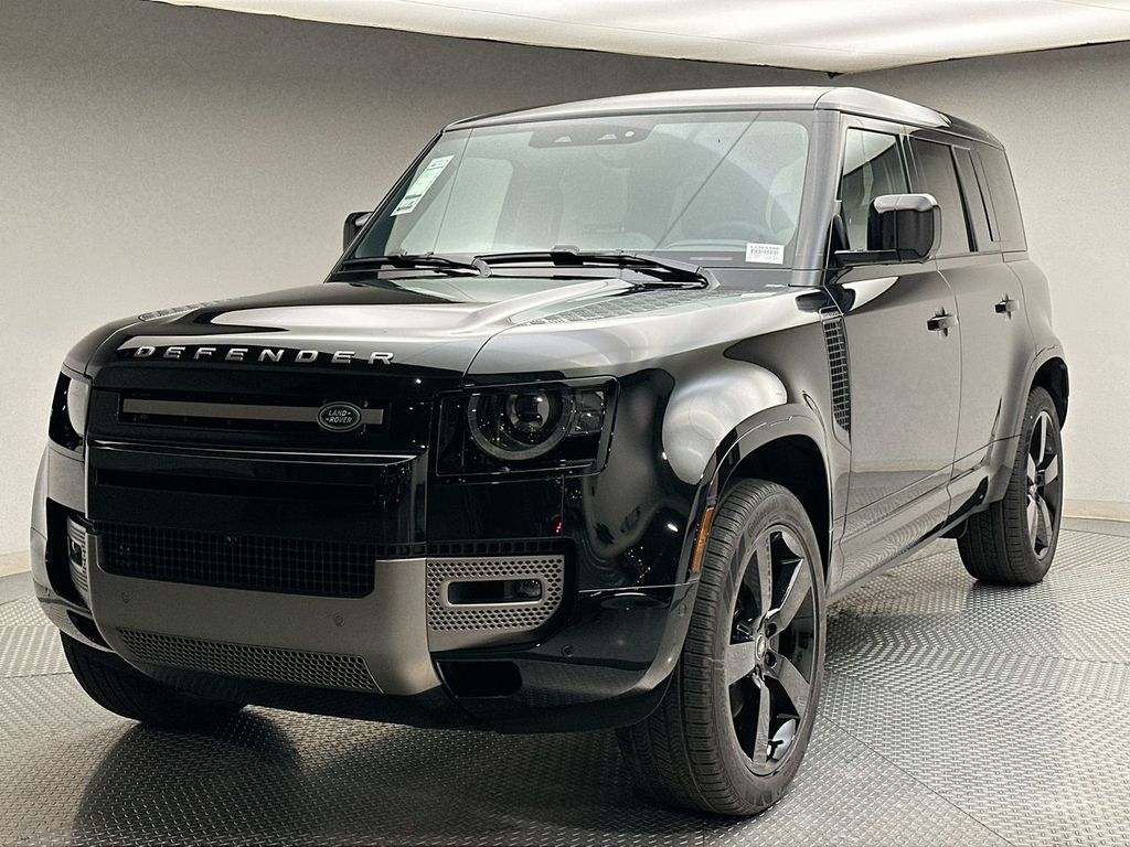 2025 Land Rover Defender 110 -
                Paramus, NJ