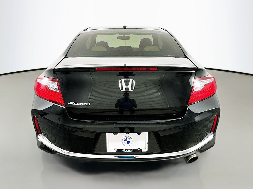 Thumbnail: 2017 Honda Accord - 6