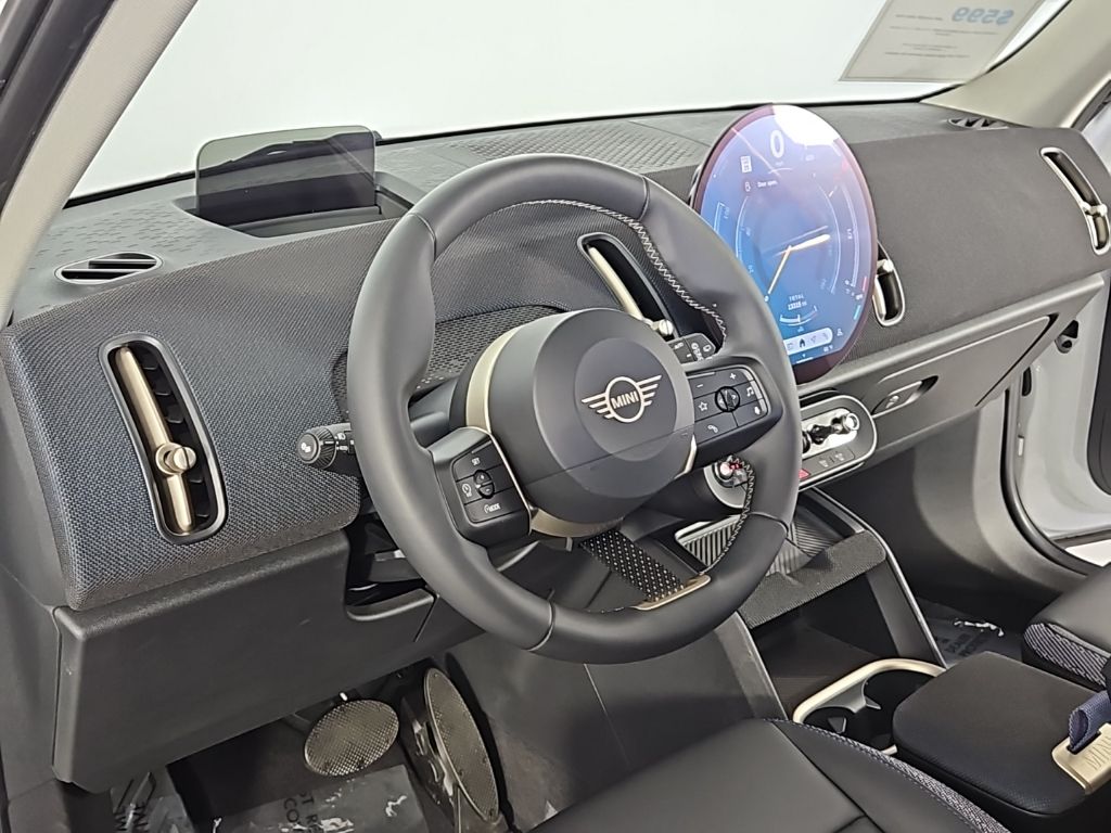 Thumbnail: 2025 MINI Cooper Countryman - 32