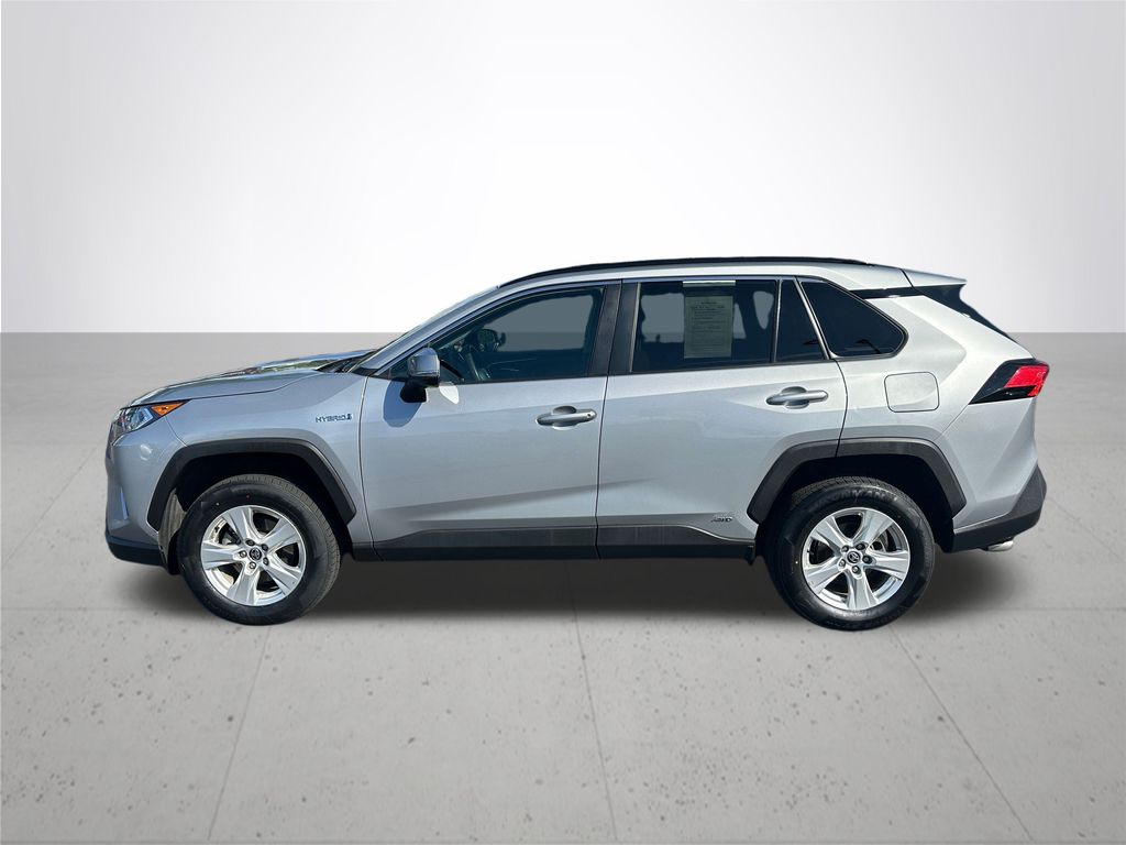 2021 Toyota RAV4 Hybrid XLE