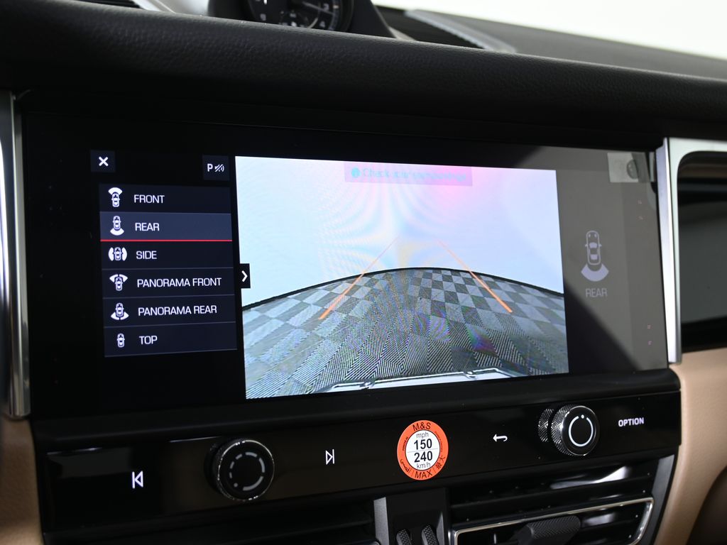 Thumbnail: 2026 Porsche Macan - 28