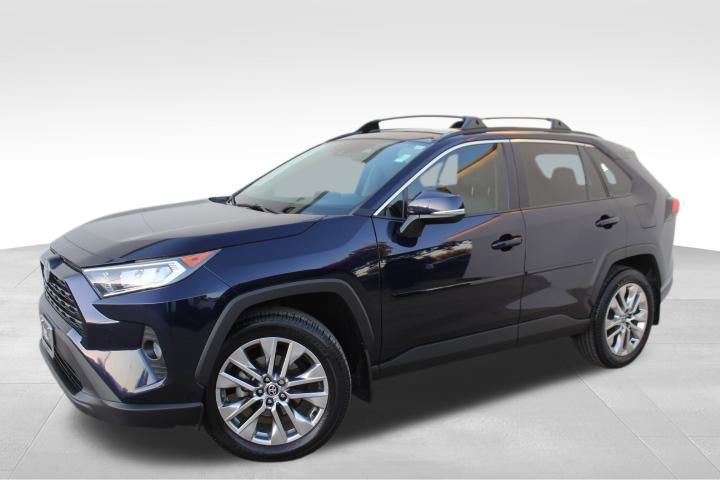 Used Car 2021 Toyota Rav4  Xle Premium For Sale Under $25,000 In Georgetown, Texas