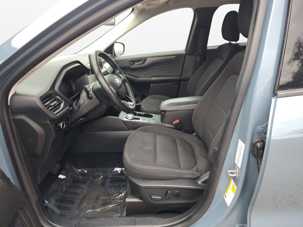 Used Car 2024 Ford Escape  Active For Sale Under $20,000 In Austin, Texas