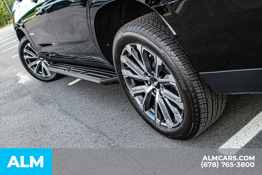 Used 2026 Black Chevrolet High Country image 15