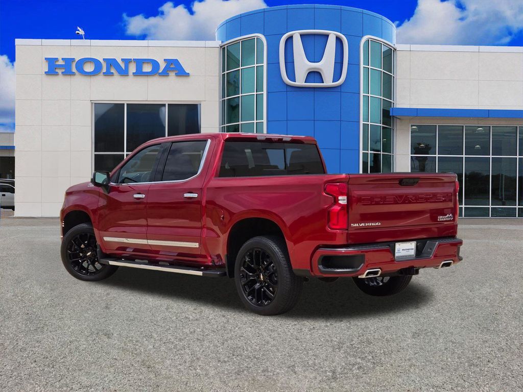 Used 2025 Chevrolet Silverado 1500 Truck