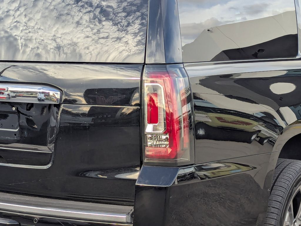 used 2016 GMC Yukon XL car, priced at $20,991