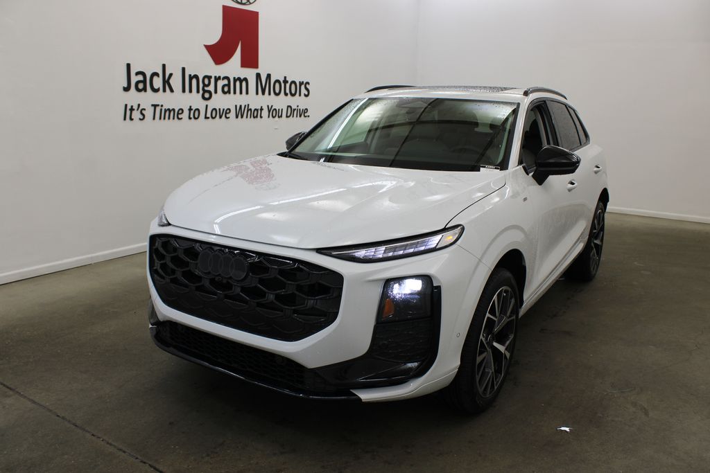 new 2026 Audi Q3 car, priced at $50,920