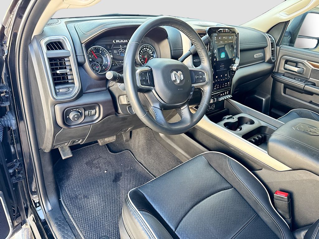 2024 RAM Ram 3500 Pickup Laramie - Photo 11