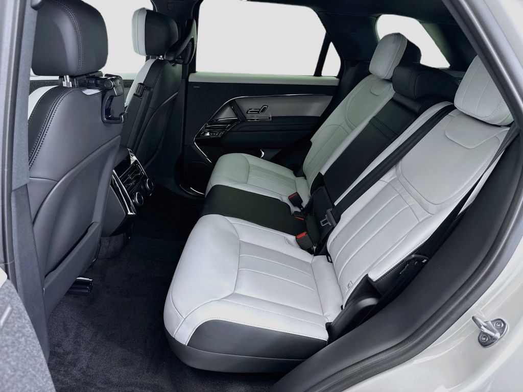 Thumbnail: 2026 Land Rover Range Rover Sport - 20