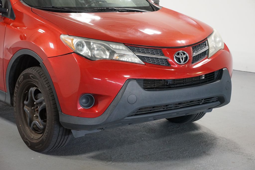 Thumbnail: 2015 Toyota RAV4 - 4