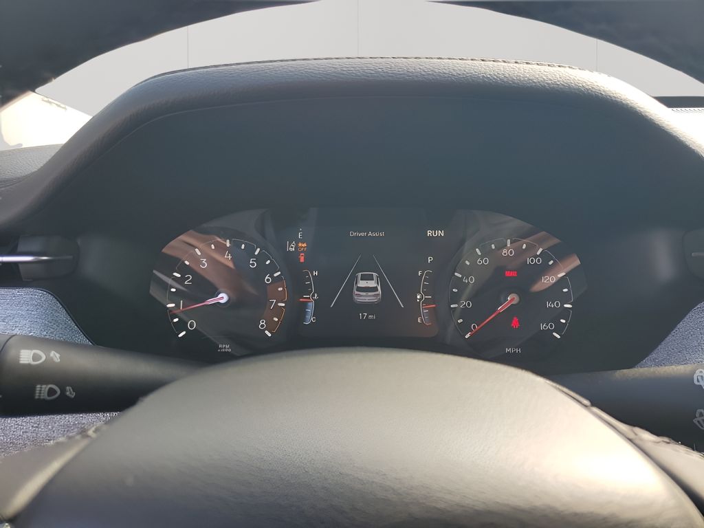 New 2026 Black Jeep Latitude image 37