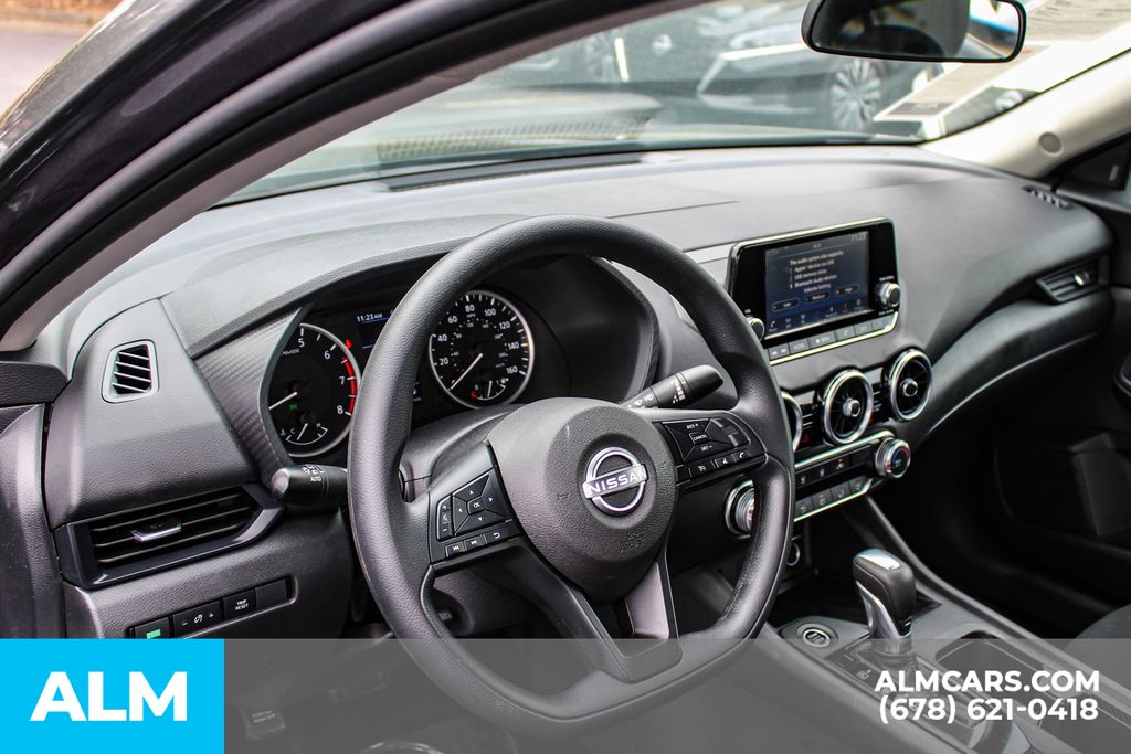 Used 2025 Gray Nissan S image 29