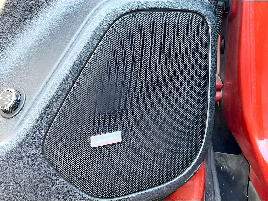 Used 2021 Red Chevrolet RS image 19