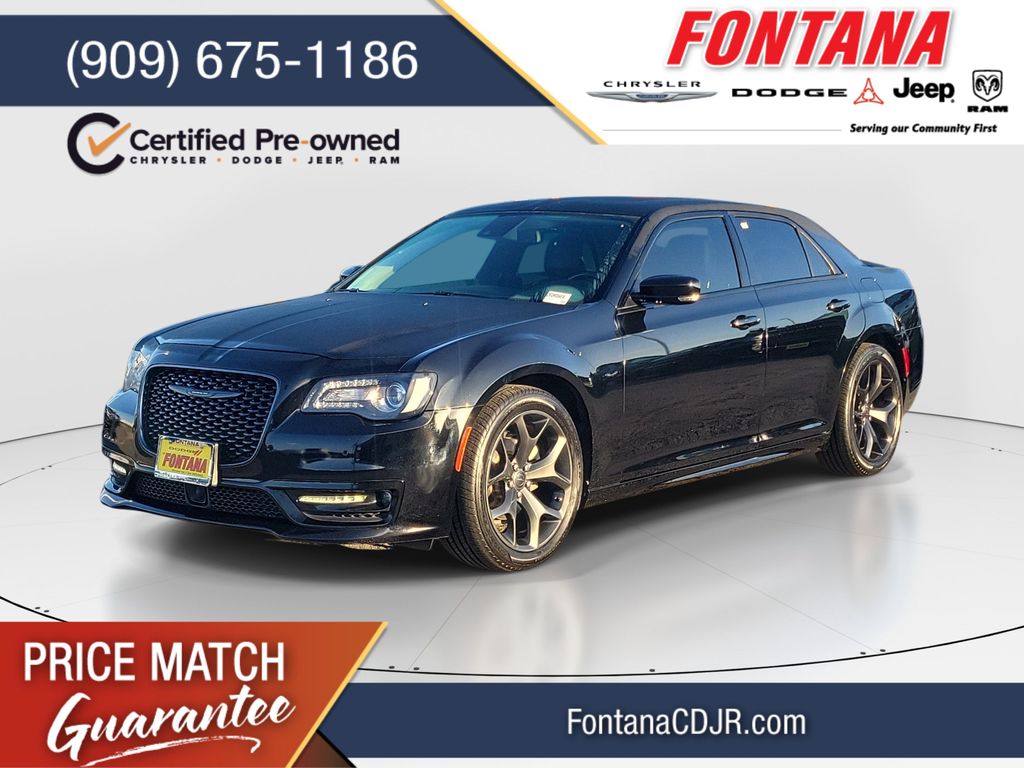 Gloss Black 2021 Chrysler 300 Sedan Rear-Wheel Drive 8-Speed Automatic