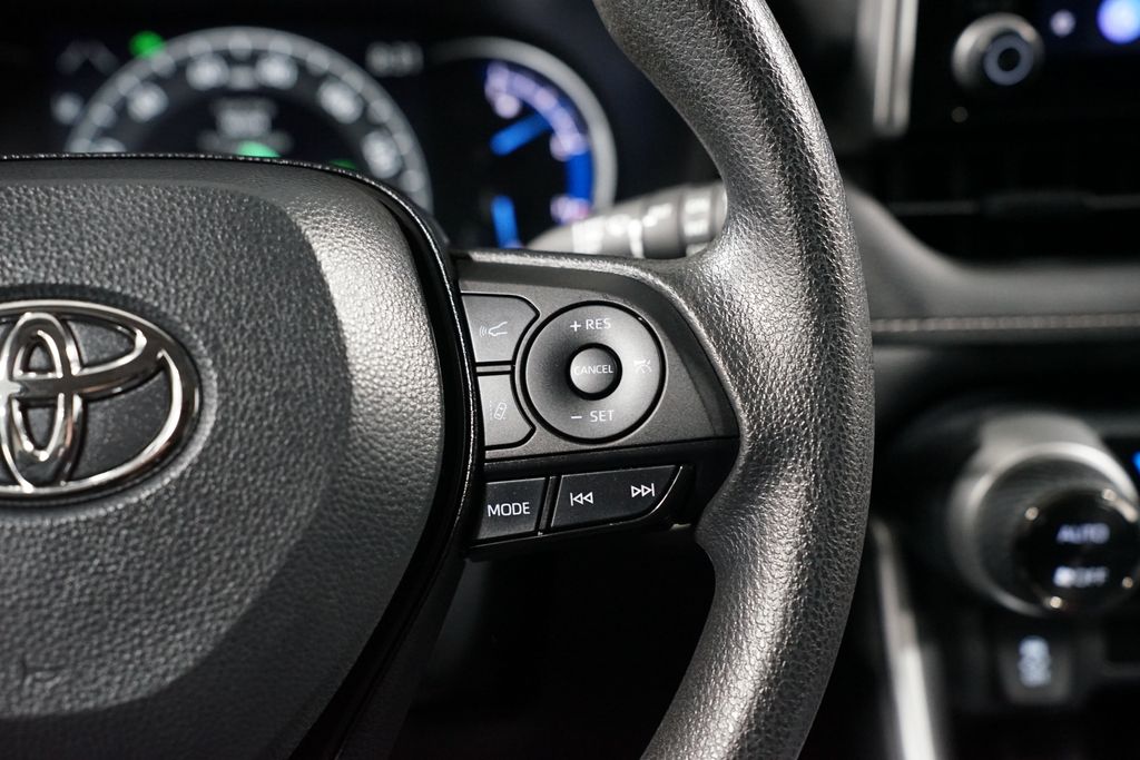 Thumbnail: 2024 Toyota RAV4 - 13