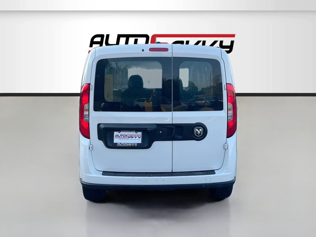 Used 2022 White Ram Base image 6
