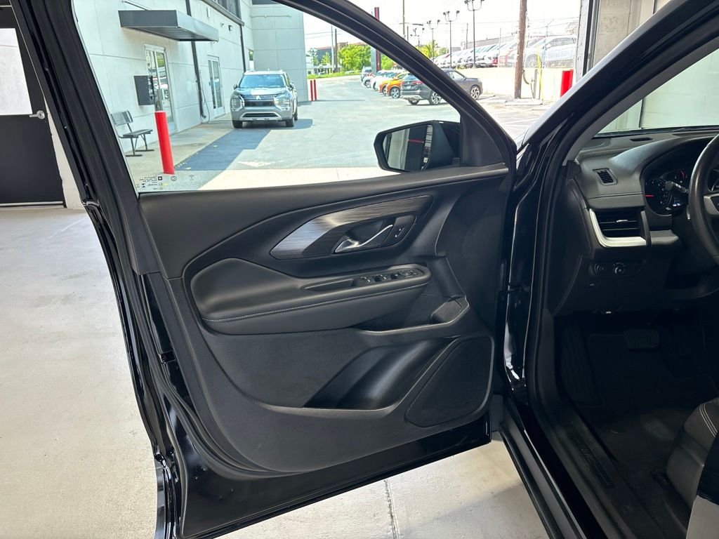 Used 2024 GMC Terrain SUV