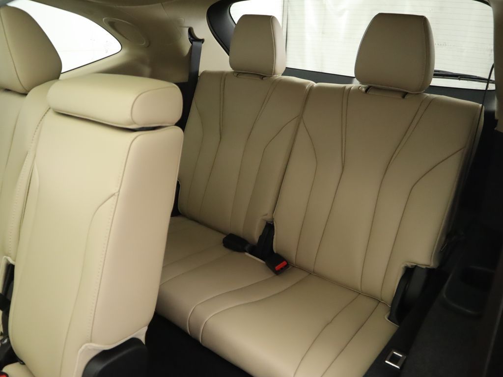 Thumbnail: 2026 Acura MDX - 24