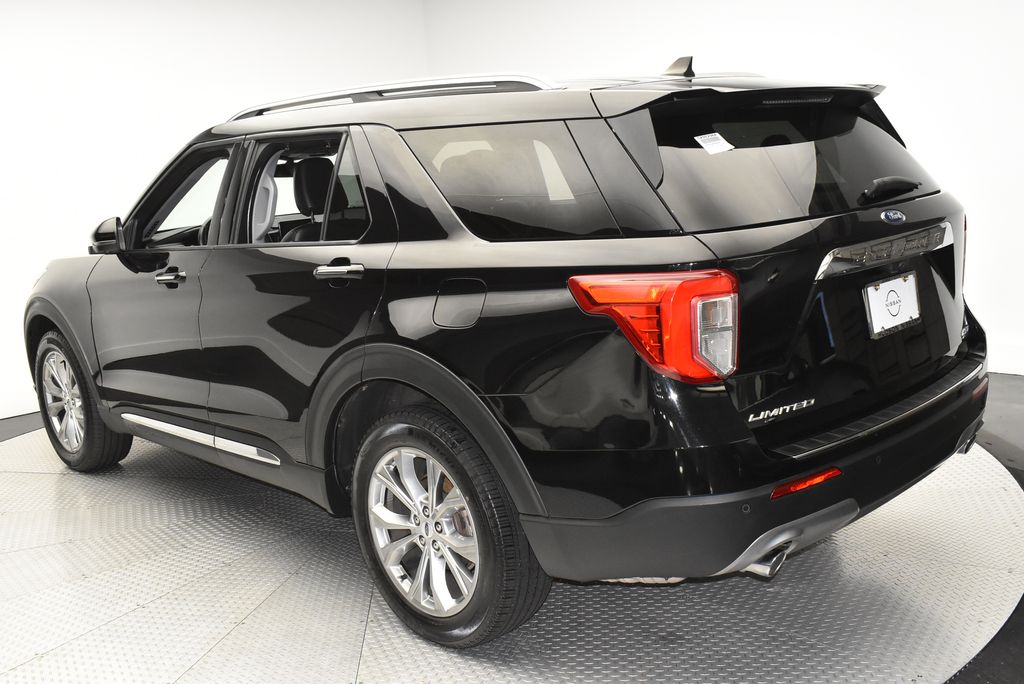 Thumbnail: 2022 Ford Explorer - 7