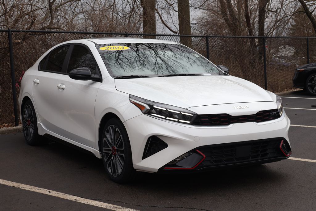 Thumbnail: 2023 Kia Forte - 11