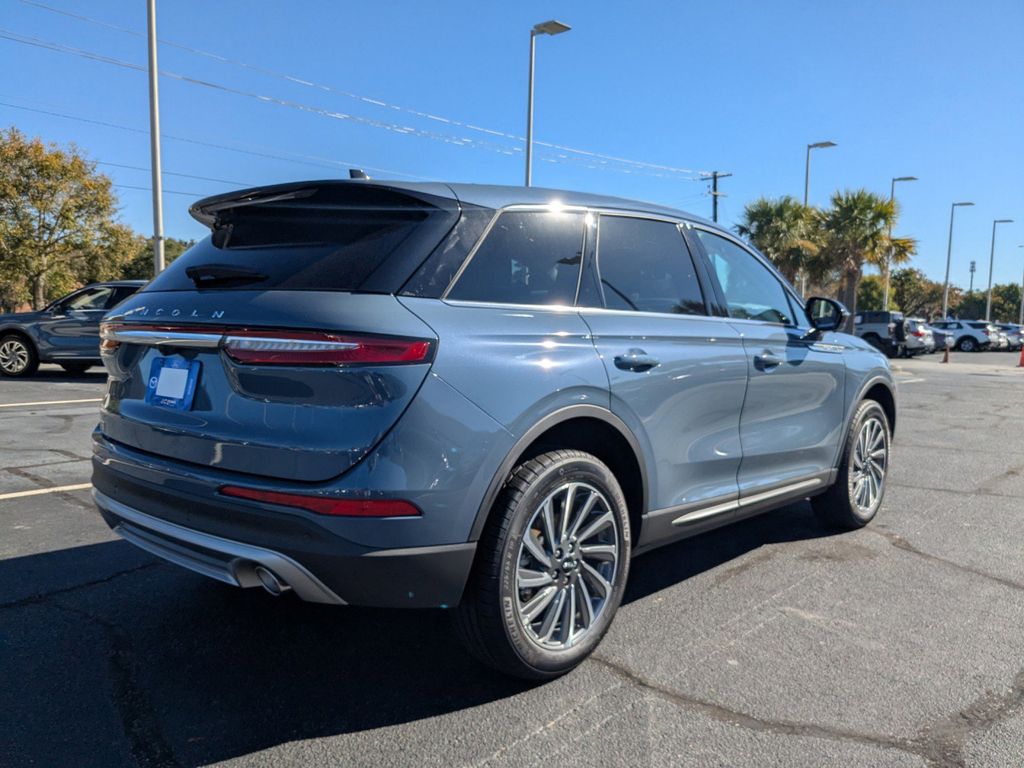 2025 Lincoln Corsair Reserve