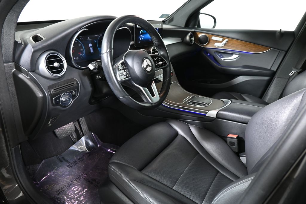 Thumbnail: 2022 Mercedes-Benz GLC - 14