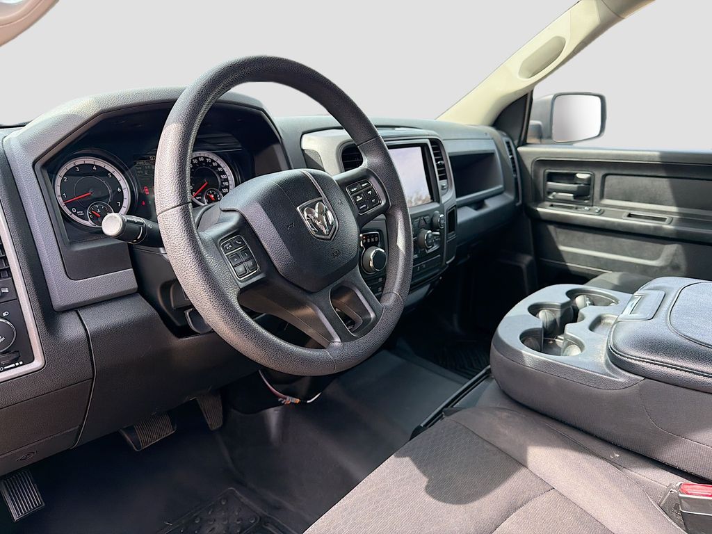 Used 2019 White Ram Express image 9