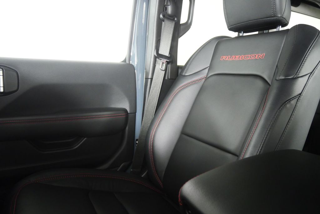 Thumbnail: 2025 Jeep Wrangler - 24