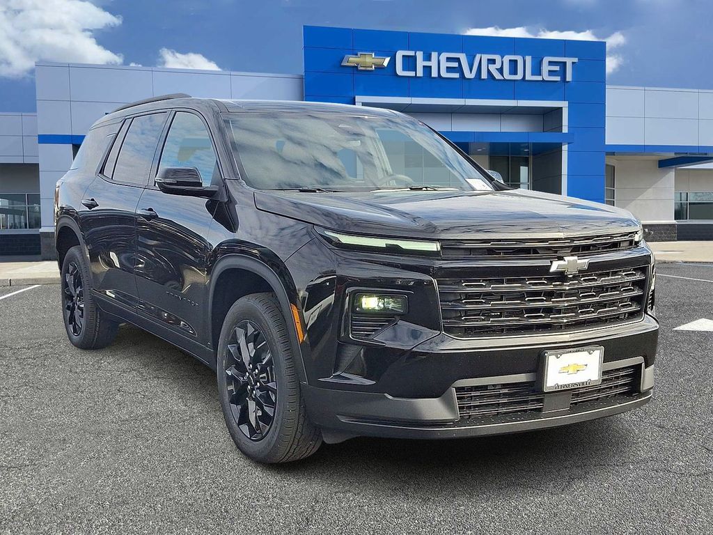 Thumbnail: 2025 Chevrolet Traverse - 2