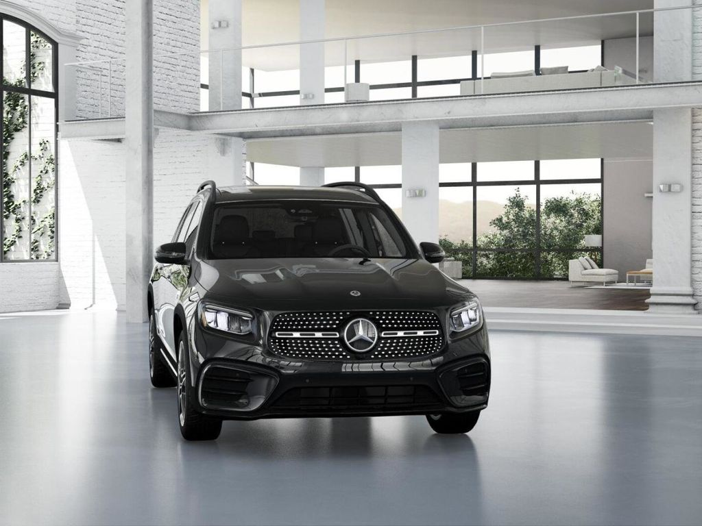 2025 Mercedes-Benz GLB GLB 250 8