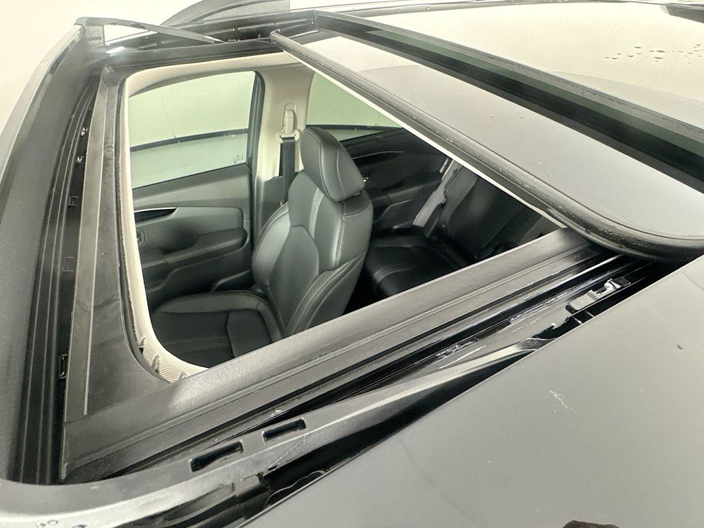 New Car 2025 Honda Pilot  Touring For Sale Under $50,000 In Austin, Texas