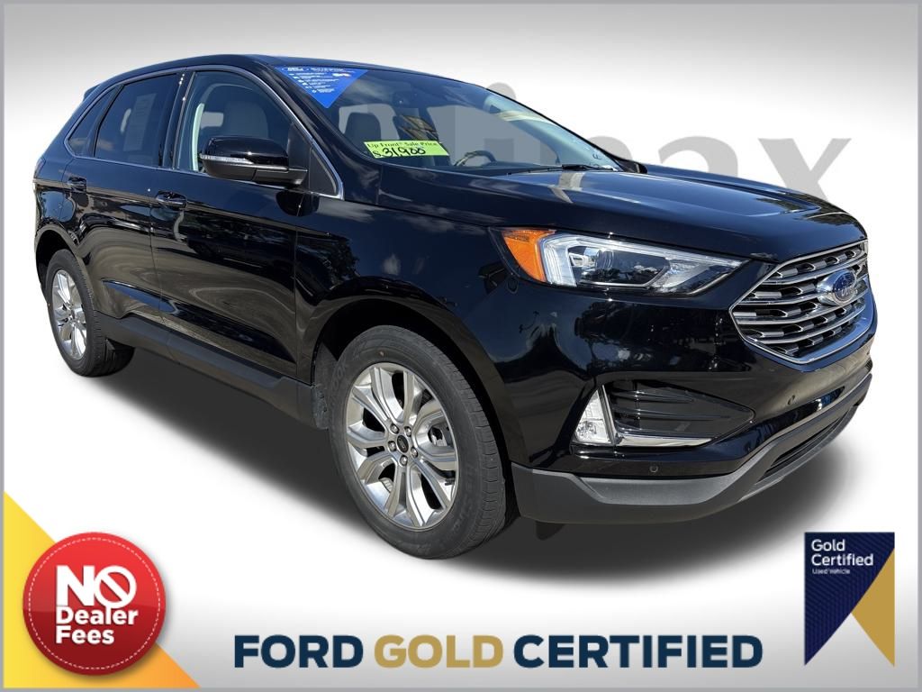 2024 Ford Edge Titanium's photo