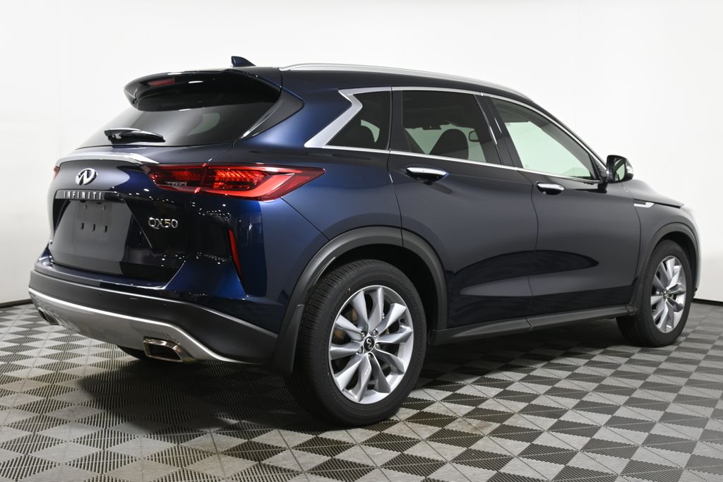 Thumbnail: 2022 INFINITI QX50 - 7