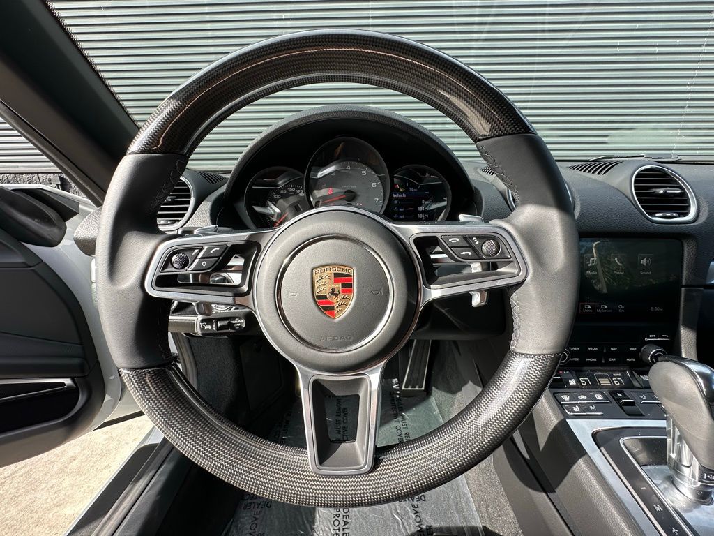 Thumbnail: 2025 Porsche 718 Boxster - 16