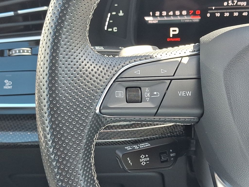 Thumbnail: 2023 Audi SQ7 - 22