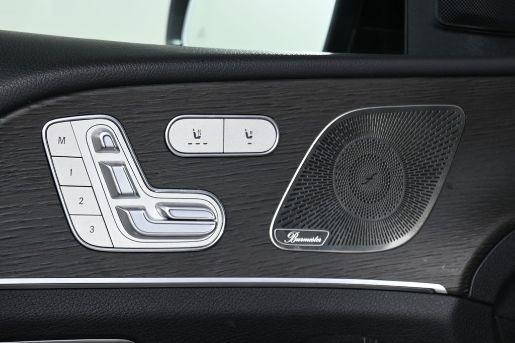 Thumbnail: 2023 Mercedes-Benz GLE - 31