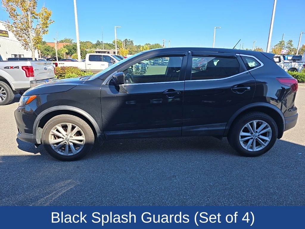 2017 Nissan Rogue Sport S