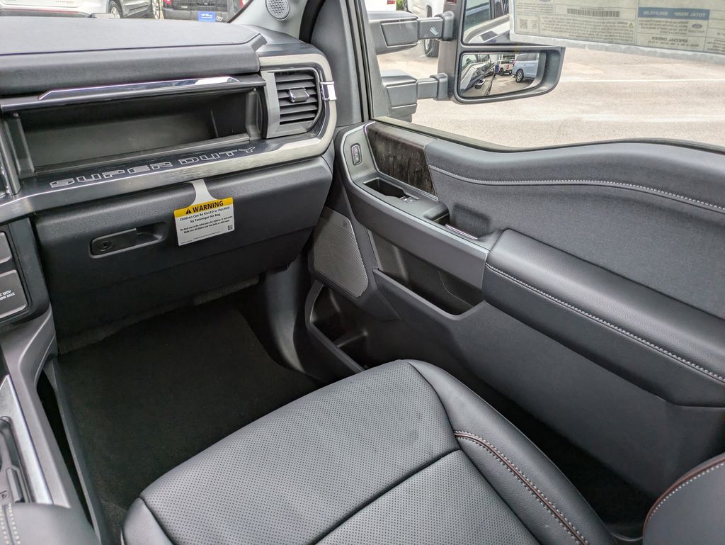 2024 Ford F-250 Super Duty Lariat