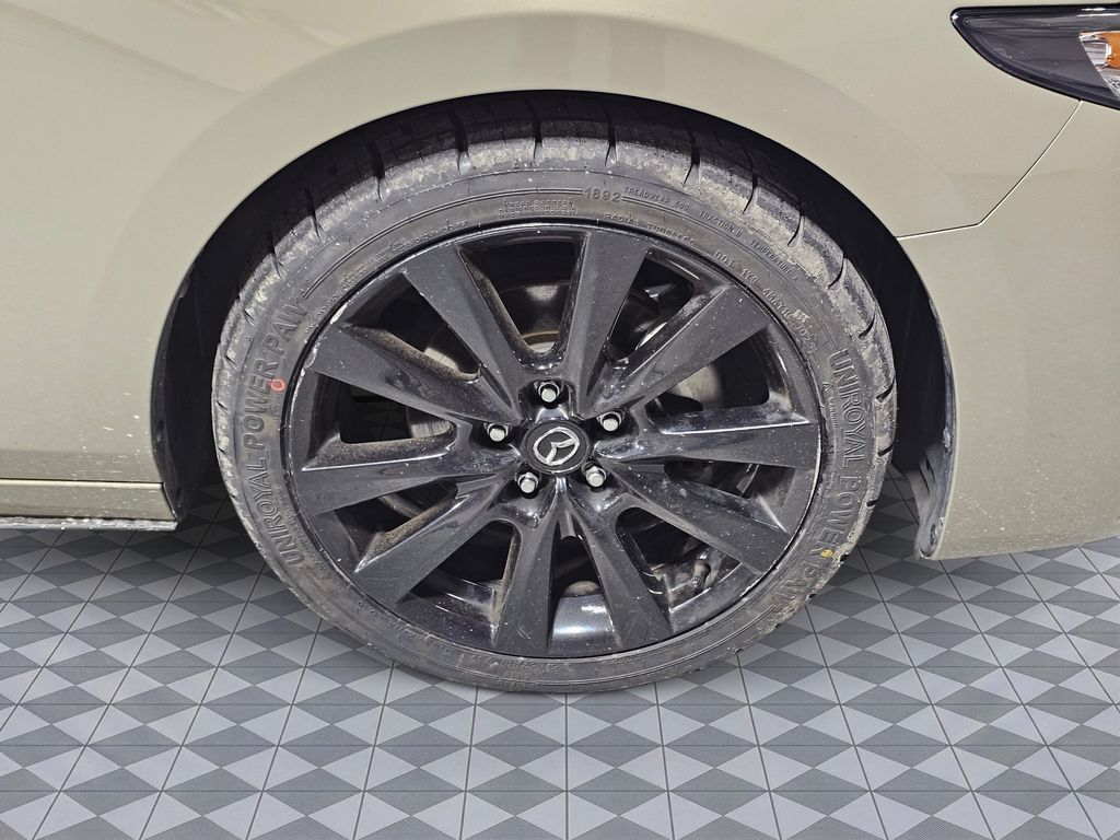 Used 2024  Mazda 2.5 Carbon Turbo image 12