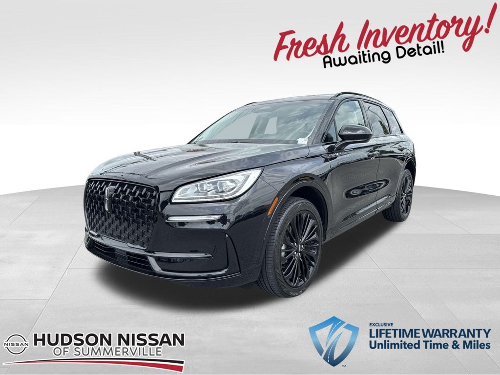 2024 Infinite Black Metallic Clearcoat Lincoln Corsair Reserve FWD SUV