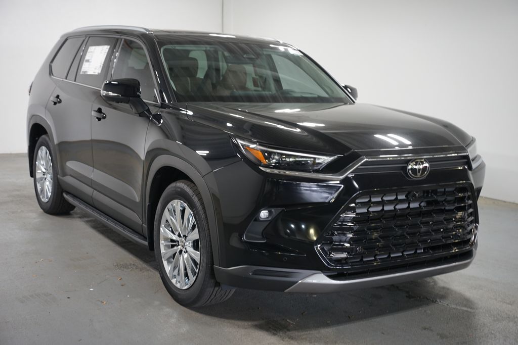 Thumbnail: 2026 Toyota Grand Highlander - 3