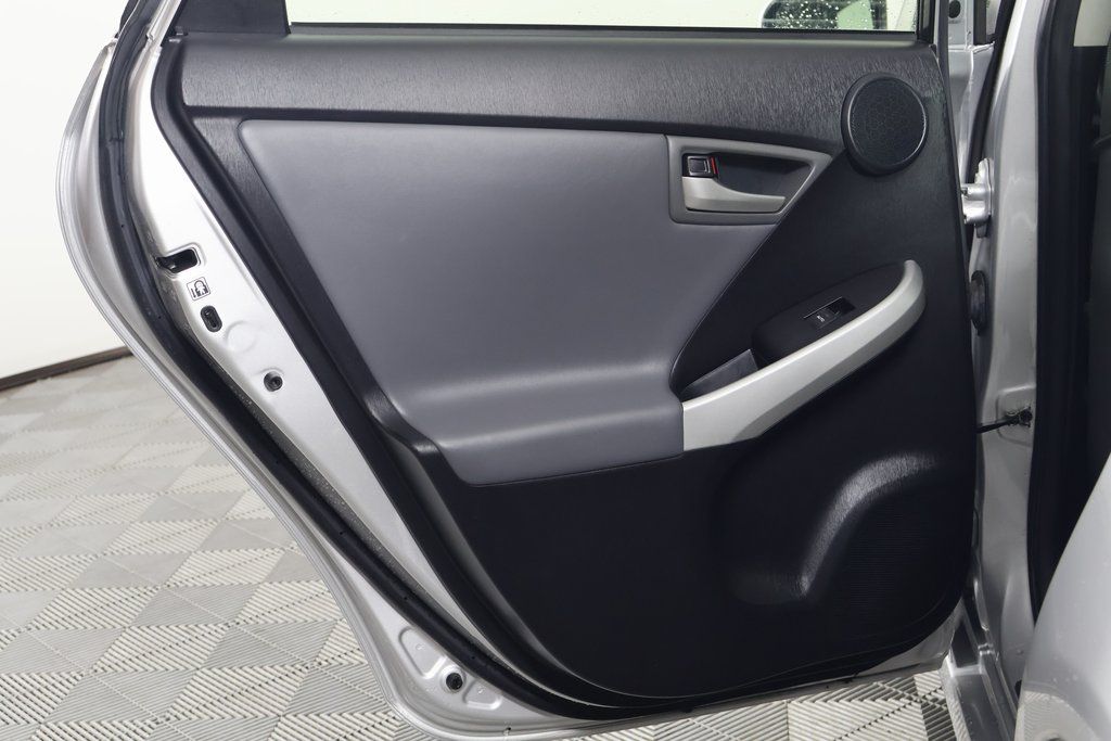 Thumbnail: 2012 Toyota Prius - 13