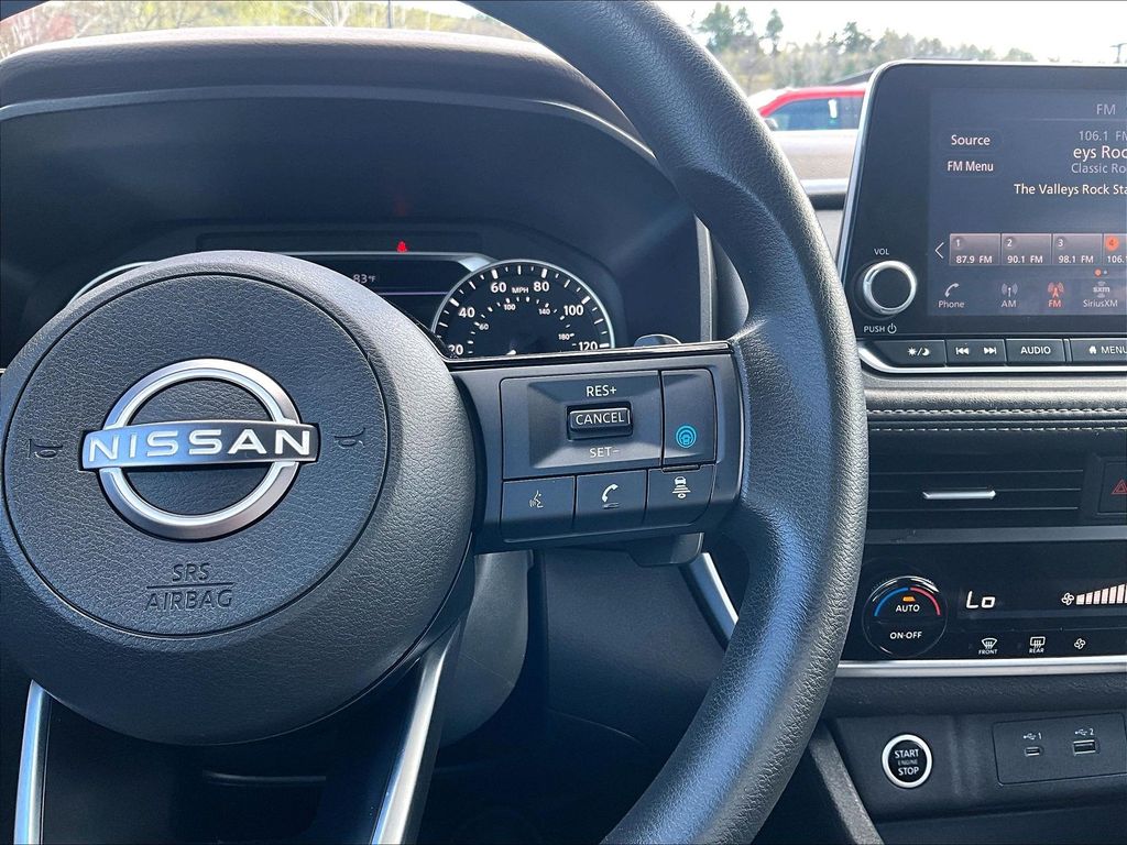 2023 Nissan Rogue — photo 24