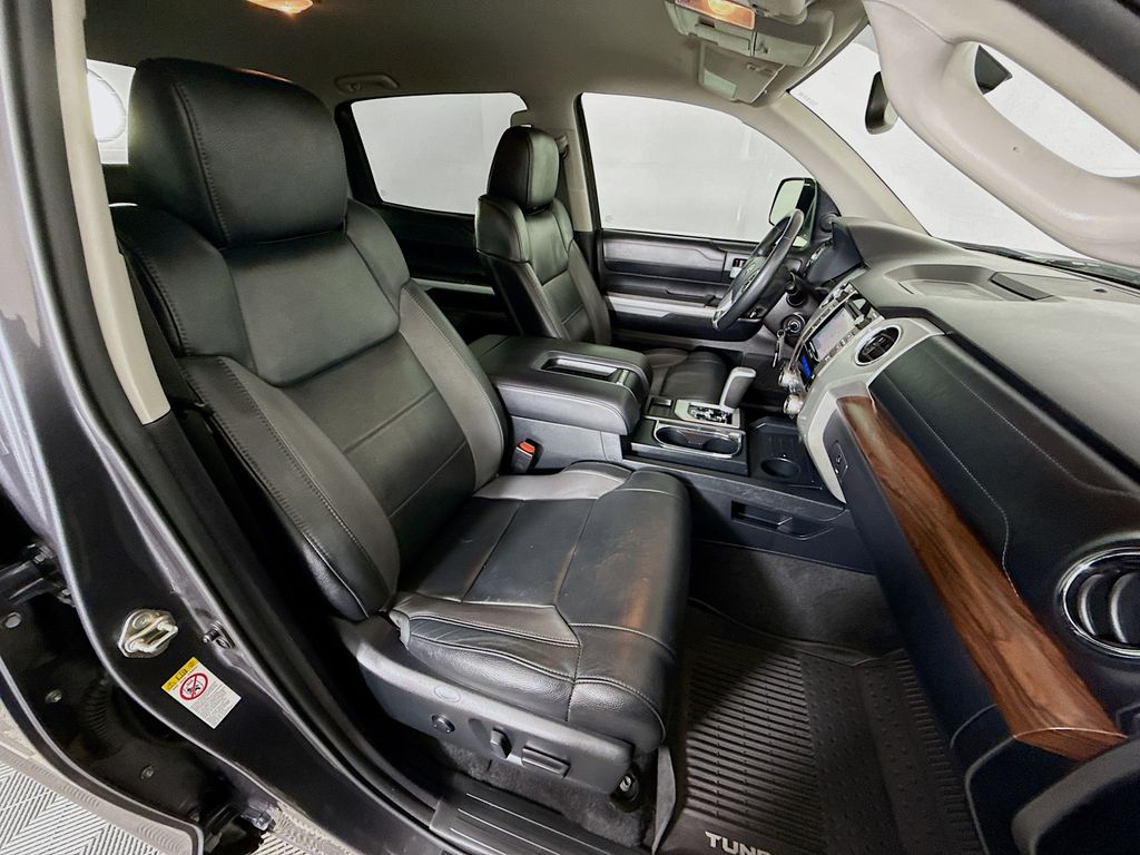 Thumbnail: 2019 Toyota Tundra - 28