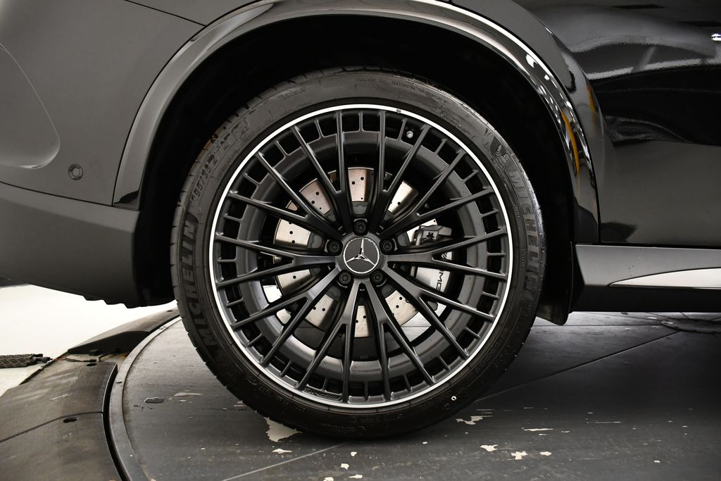 Thumbnail: 2026 Mercedes-Benz GLC - 16