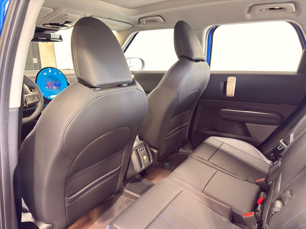 Thumbnail: 2025 MINI Cooper Countryman - 20