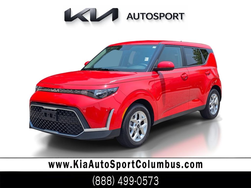 Inferno Red 2024 Kia Soul SUV / Crossover Front-Wheel Drive Continuously Variable Transmission