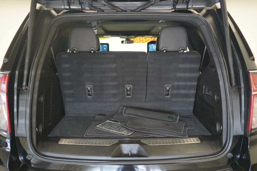 Thumbnail: 2021 Chevrolet Tahoe - 14