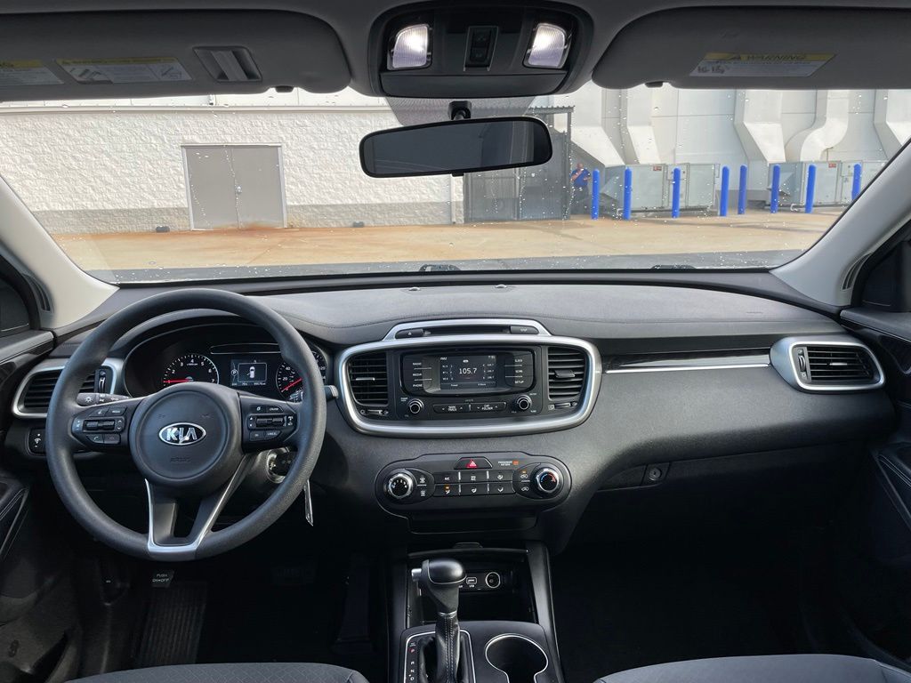 Thumbnail: 2018 Kia Sorento - 5
